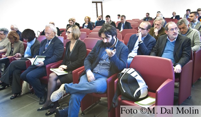 Nella foto: Lauretta Rampazzo Bertinelli, Giorgio Volpato, Cristina Marchesi, Cristina Toso, Giuseppe Milan, Sara Melchiori, Alessandra Montobbio, Bruna Pasetto, Nicola Chiarinirini, Maurizio Saia, Umberto Zampieri, Ferdinando Garavello, Aldo Comello, Andrea Colasio, Valentino Pesci, Giuliano Gargano